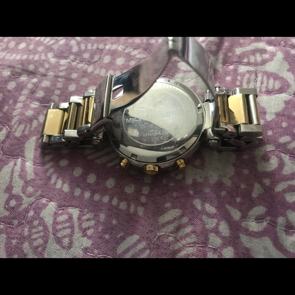 Mk Watch - Picture 2 of 4